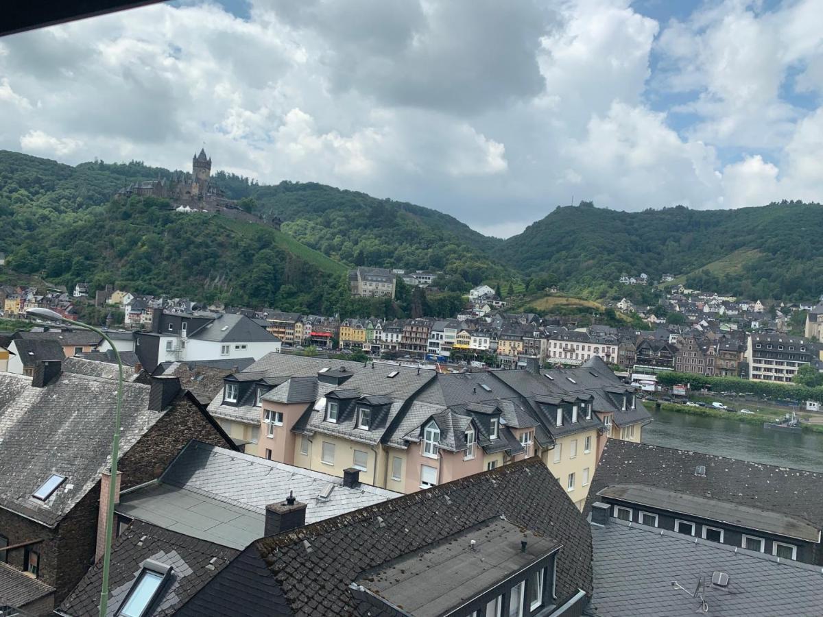 Hotel und Gästehaus Gute Quelle Cochem Exterior foto